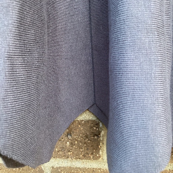 Olivia and Grace Knit Skirt with Scalloped Hem, NEW, S - Picture 2 of 4